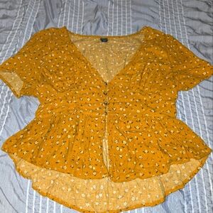 Wild Fable Top | Crop Top | Yellow | Size Lg